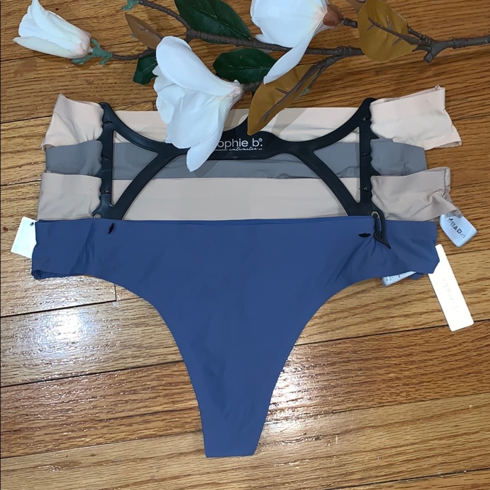 💥Sophie b bikini 💥